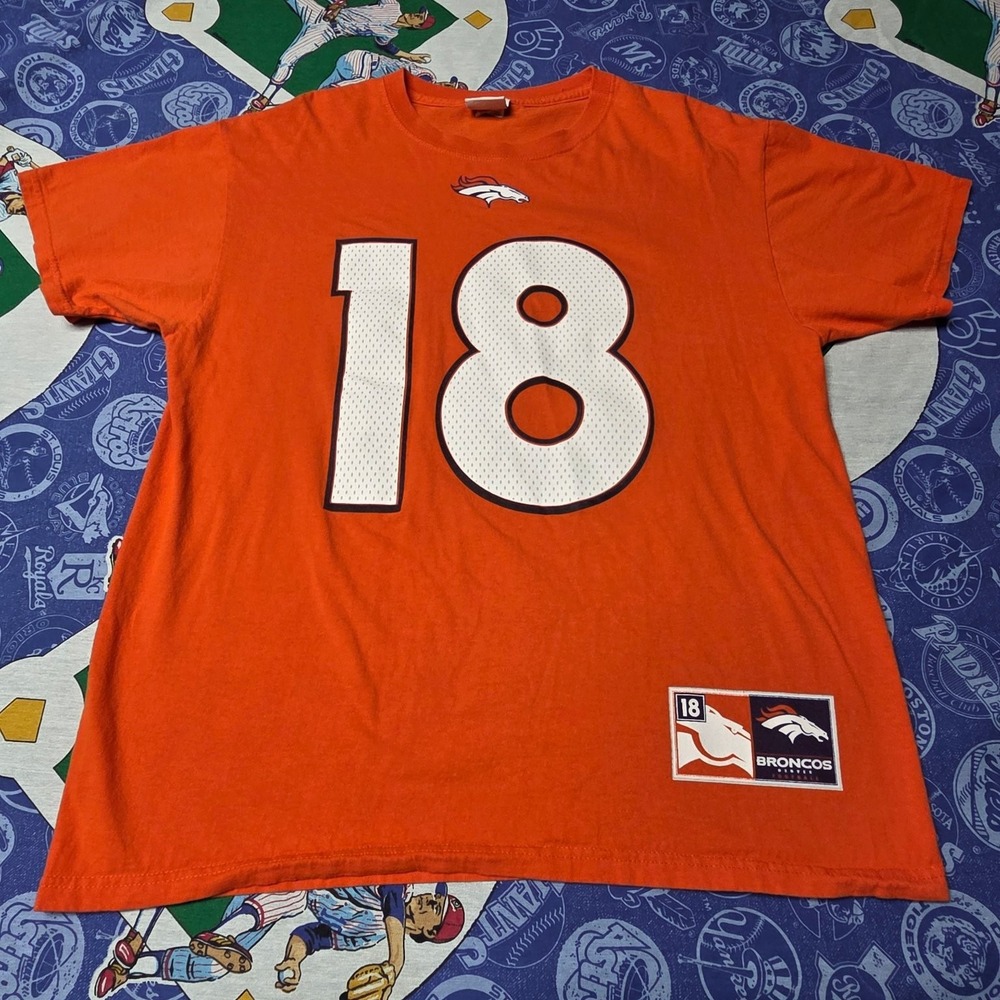 Denver Broncos T-Shirt Men Large Peyton Manning 18 NFL Majestic Orange